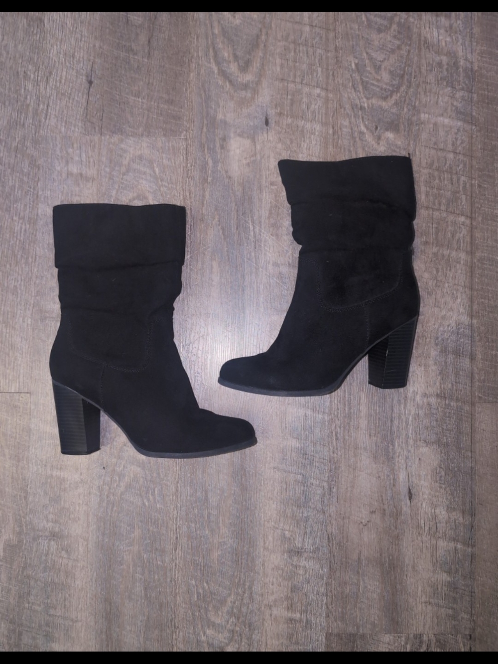 Womens size 8 black boots (buttery velvet material)